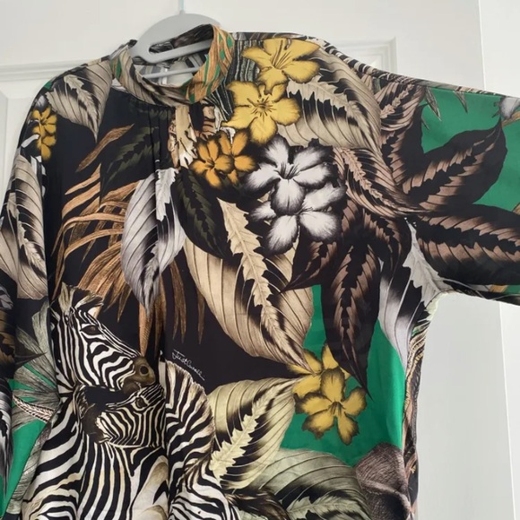 Just Cavalli satin top 3/4 sleeve - Picture 4 of 13